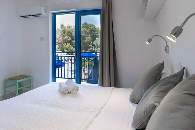 Nathalie Hotel