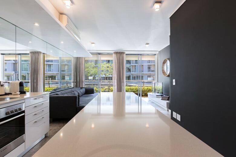 Apartamentos Harbour Bridge Suites 001