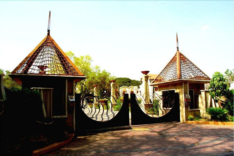Hotel Residency Club