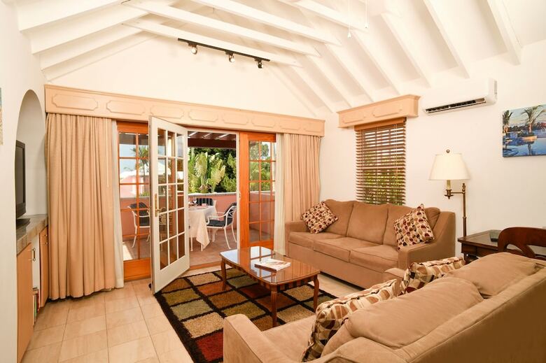 Fourways Inn