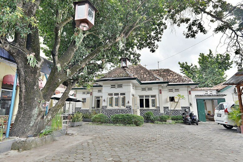 Hotel Zen Rooms Panembahan Kraton