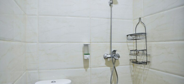 Hotel Zen Rooms Kemang Raya