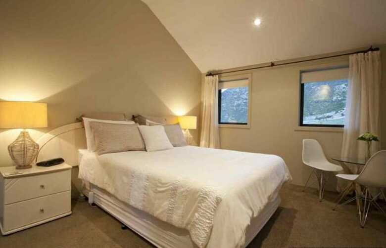 Bed & Breakfast Gibbston House