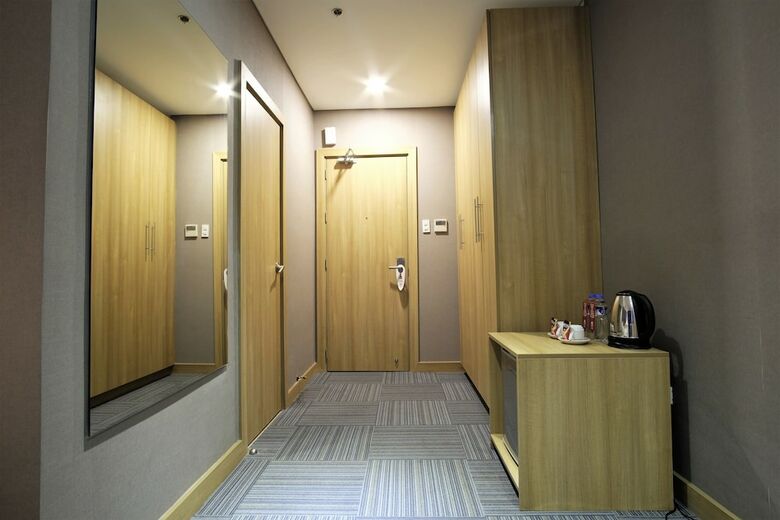 Hotel Zen Rooms Madison 101 Qc