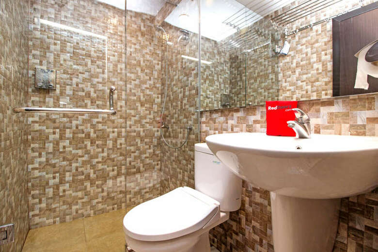 Hotel Reddoorz Near Trans Studio Mall 2
