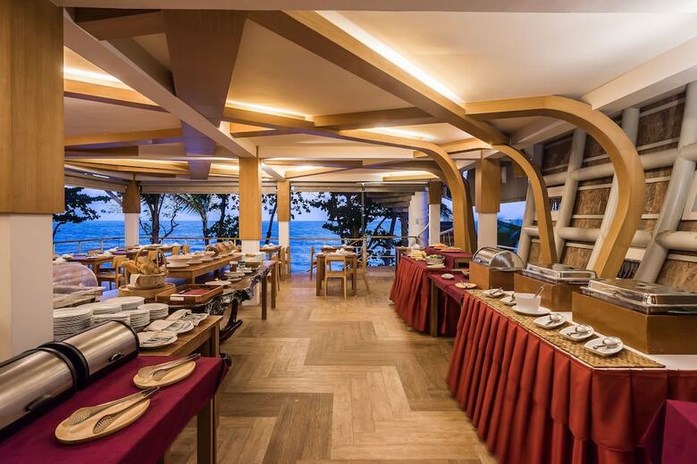 Hotel White Sand Samui Resort