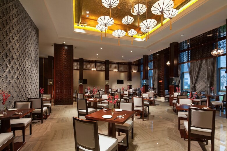Regal Airport Hotel Xian