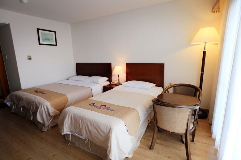 Ocean Grand Hotel