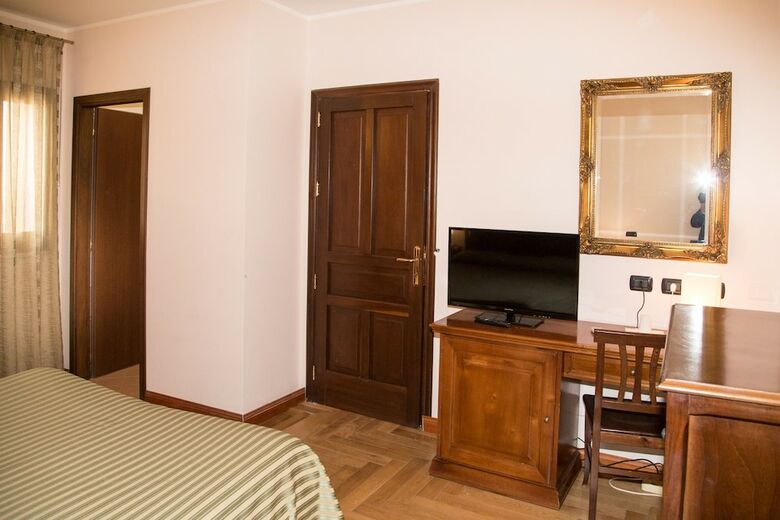 Hotel Acropoli