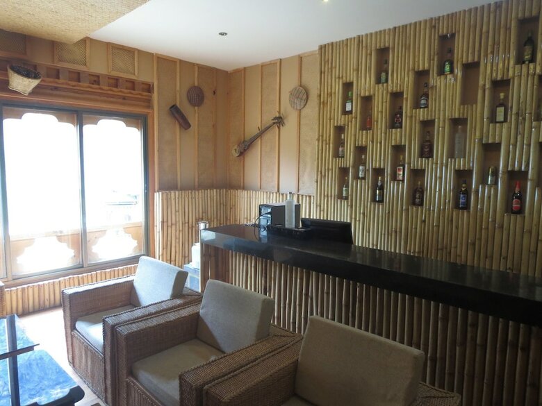 Hotel Udumwara Resort