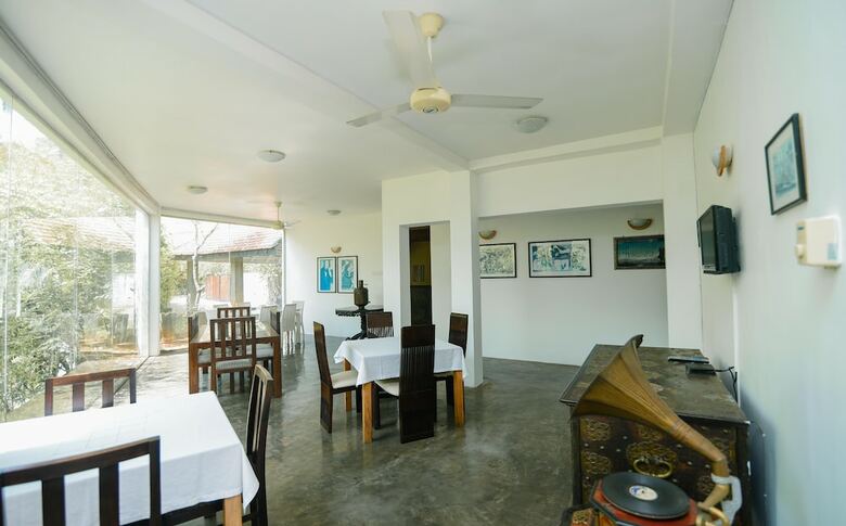 Hotel Oyo 302 Jasmine Hill House