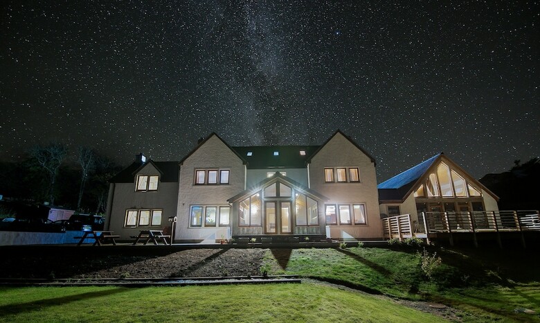 Redwood House Hotel