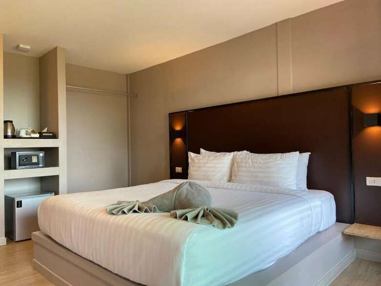 Hotel Hip Seaview Resort At Phi Phi