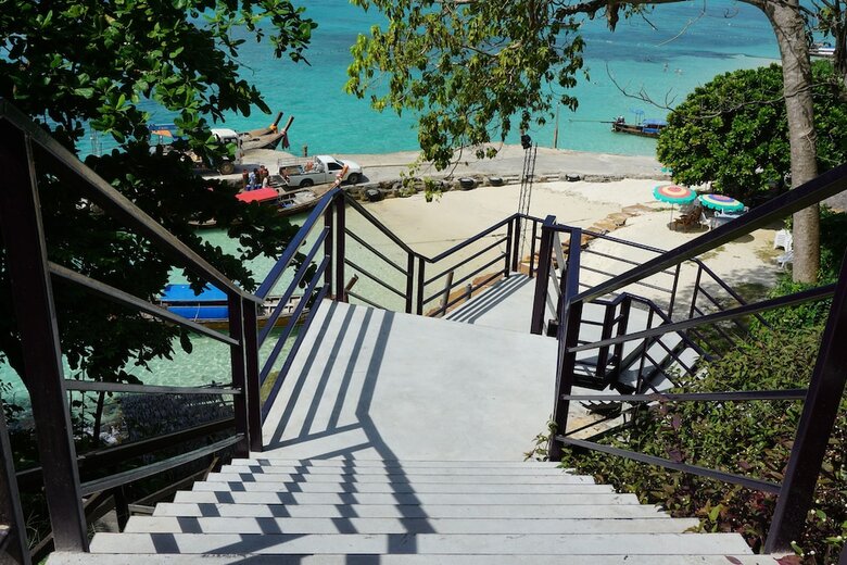 Hotel Hip Seaview Resort At Phi Phi