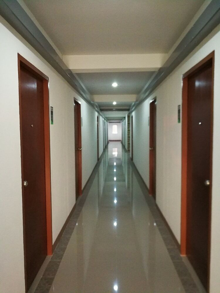 Hotel The Park Bangyai Residence