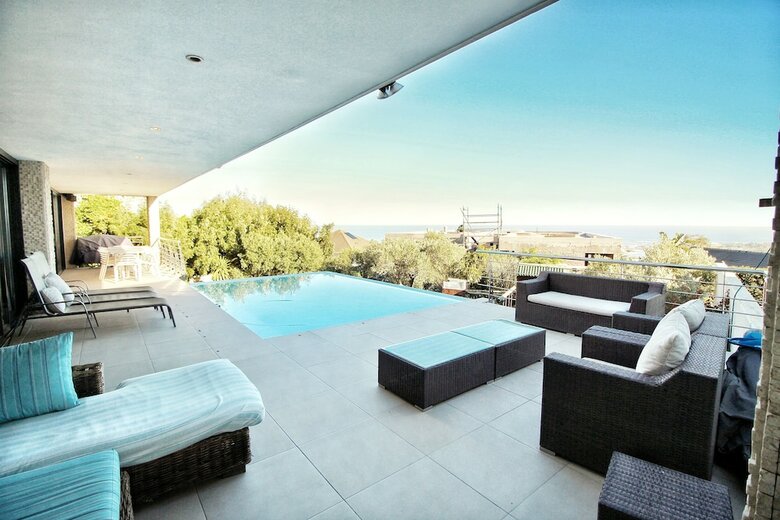 Villa The Blue Emerald