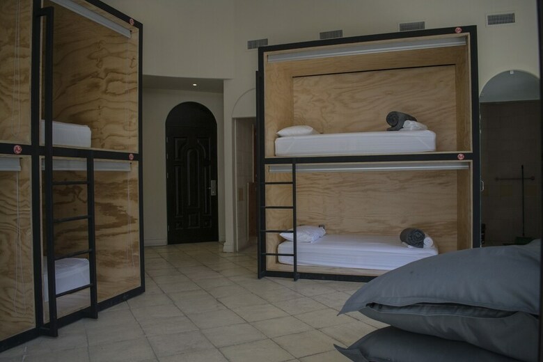 Hostal Fauna Luxury Hostel