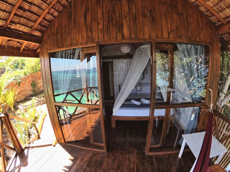 Hotel Cosmos Bungalows