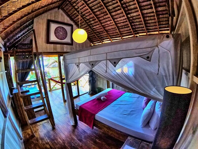 Hotel Cosmos Bungalows