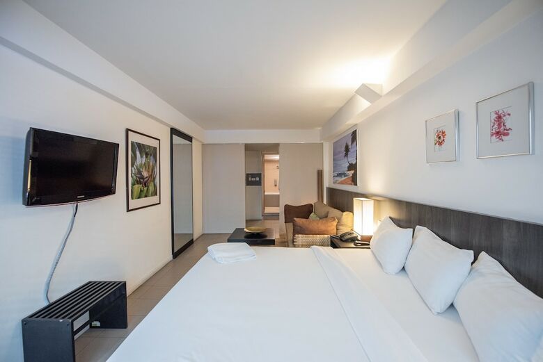 Hotel Escape At Sathorn Terrace