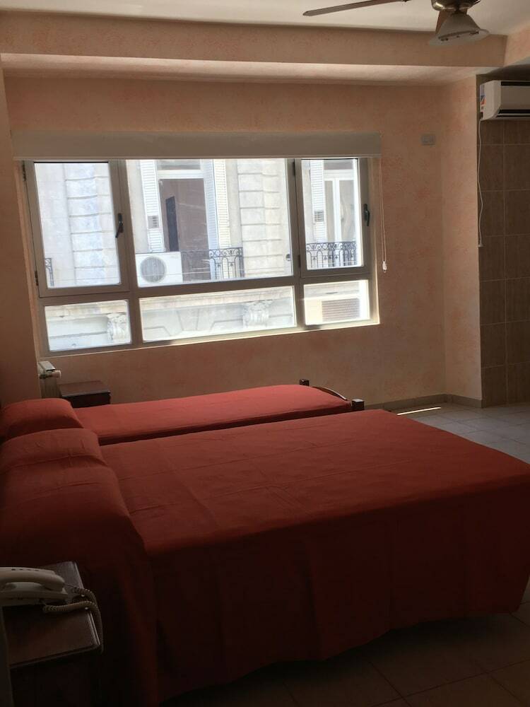 Hotel El Porte�o