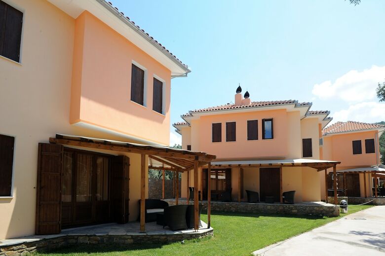 Apartamentos Symmetron Suites