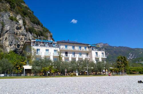 Hotel Baia Azzurra