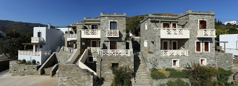 Aithra Apartments & Suites