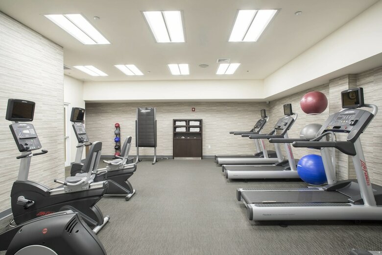 Hotel Courtyard By Marriott New York Queens/fresh Meadows