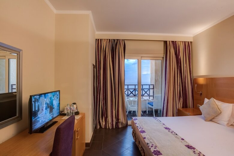 El Jabal Sokhna Hotel
