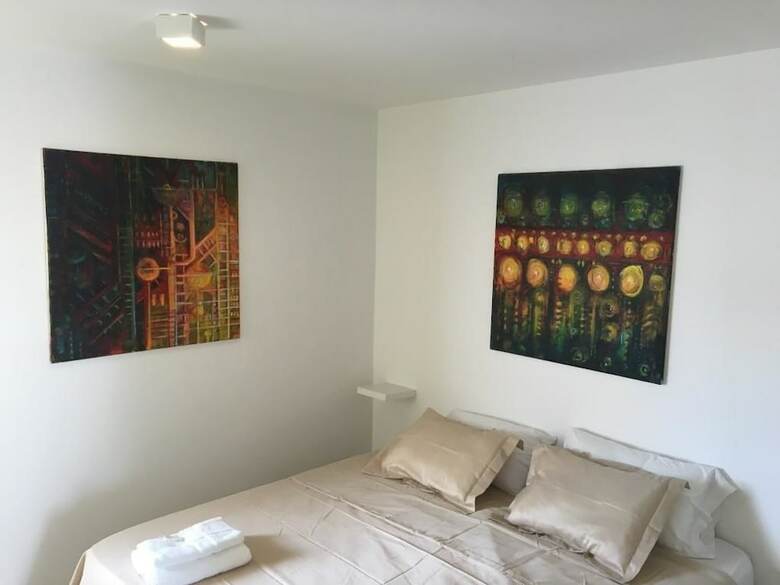 Plaza Apartamentos