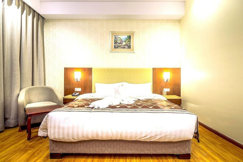 Hotel Clarion Inn Jaipur