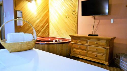 Motel Colonial Fireside Inn