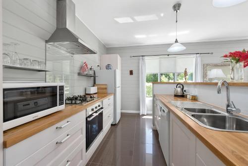 Villa Amelina Cottages