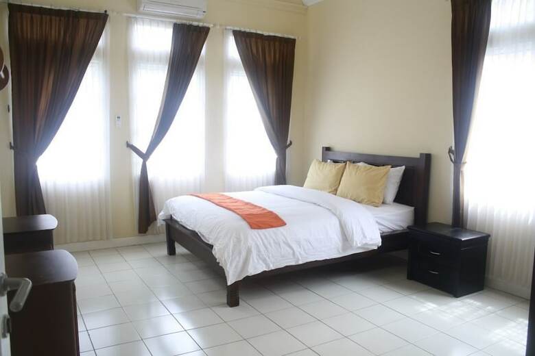 Villa Sofia Kota Bunga