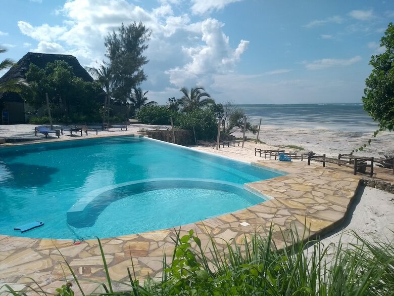 Hotel Marafiki Bungalows