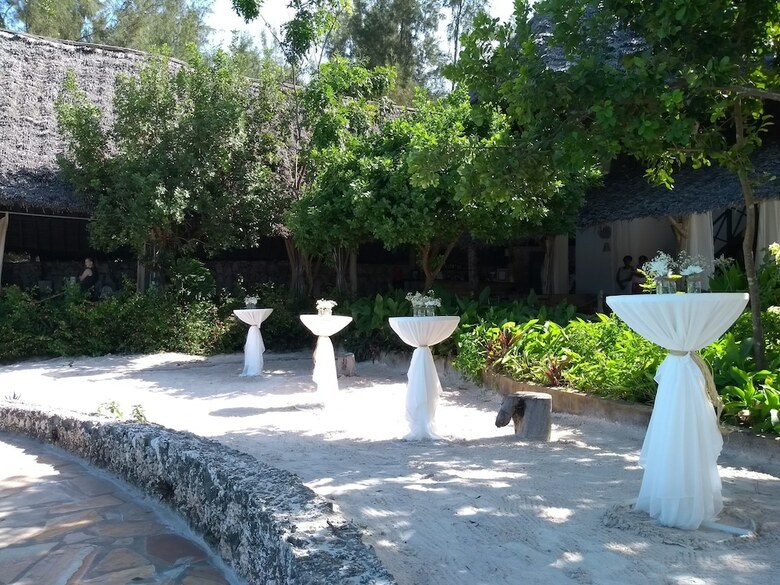 Hotel Marafiki Bungalows