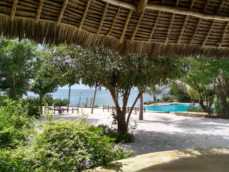 Hotel Marafiki Bungalows