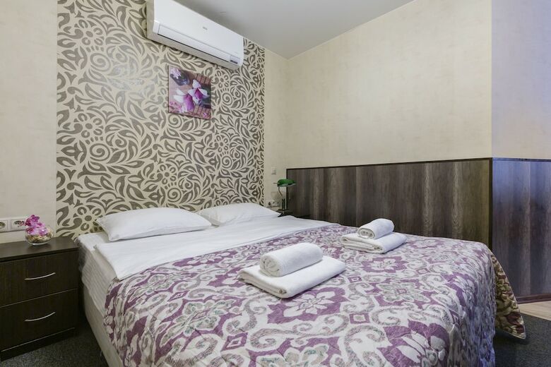 Amber Hotel