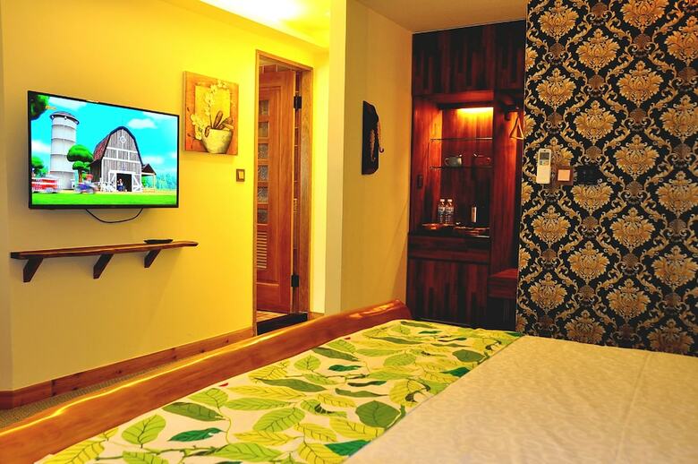 Hotel Amando Inn
