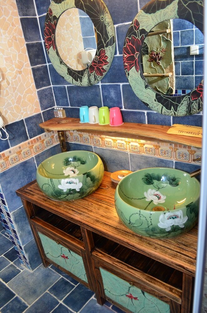 Hotel Amando Inn