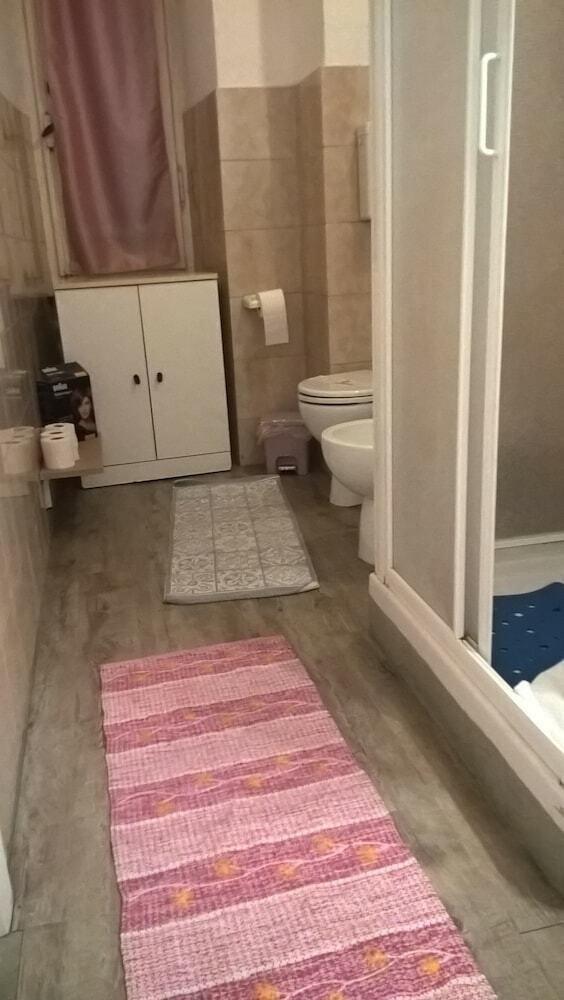 Hotel Appartamento E Camere Erika La Spezia