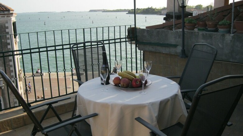 Apartamento Ca' Delfina Holiday Home