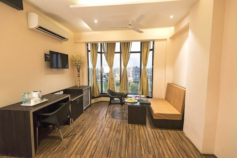 Hotel Regenta Inn Larica