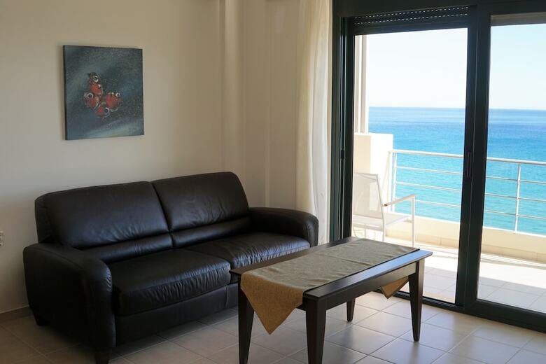Portela Apartments Kastri