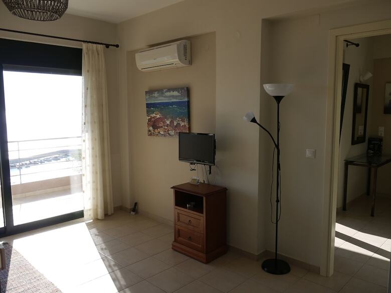 Portela Apartments Kastri