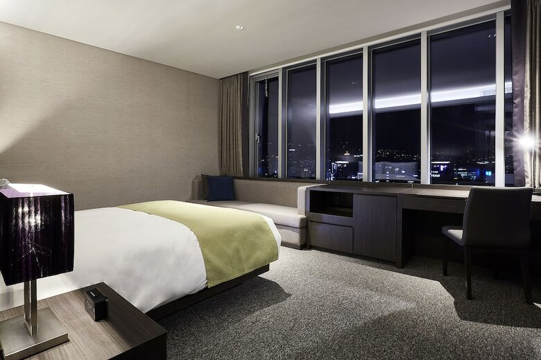 Nine Tree Premier Hotel Myeongdong 2