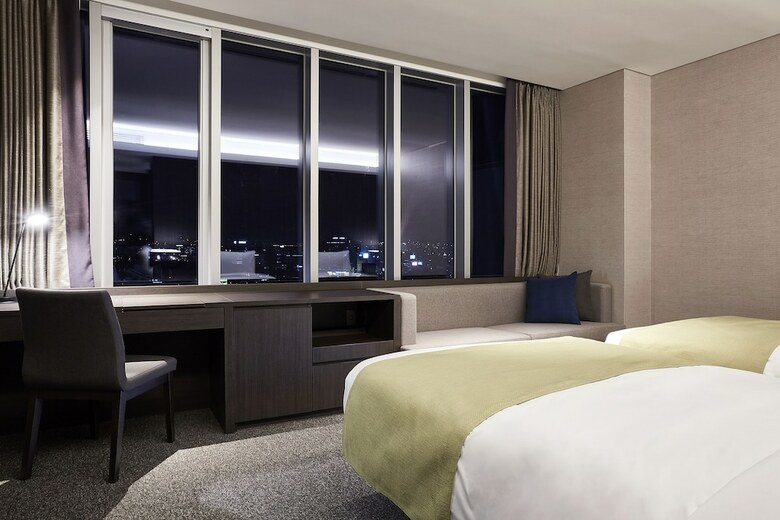 Nine Tree Premier Hotel Myeongdong 2