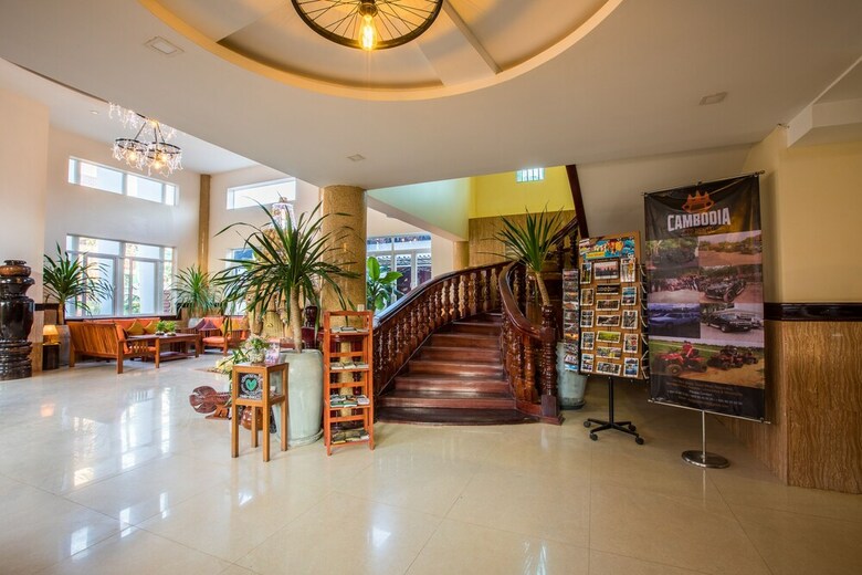 Hotel Wheel Garden Residence