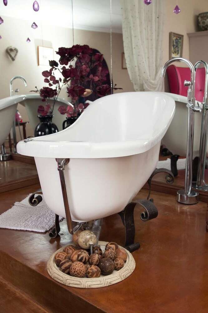 Hotel Annies House Romantic Getaway